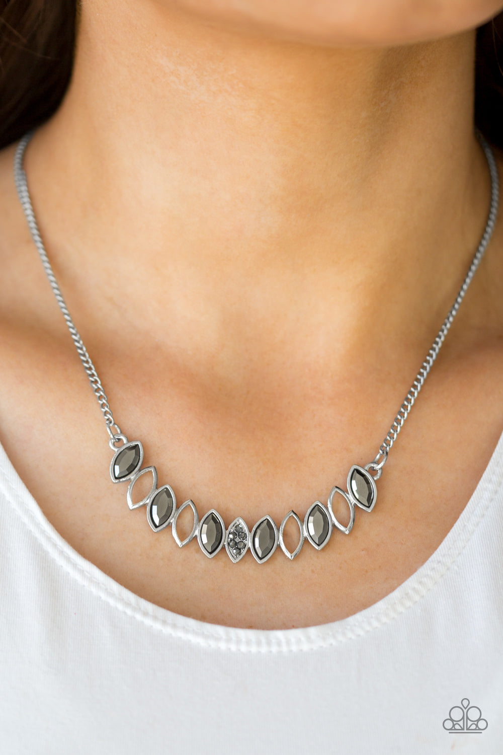 Get Your Moneys Worth - silver - Paparazzi necklace