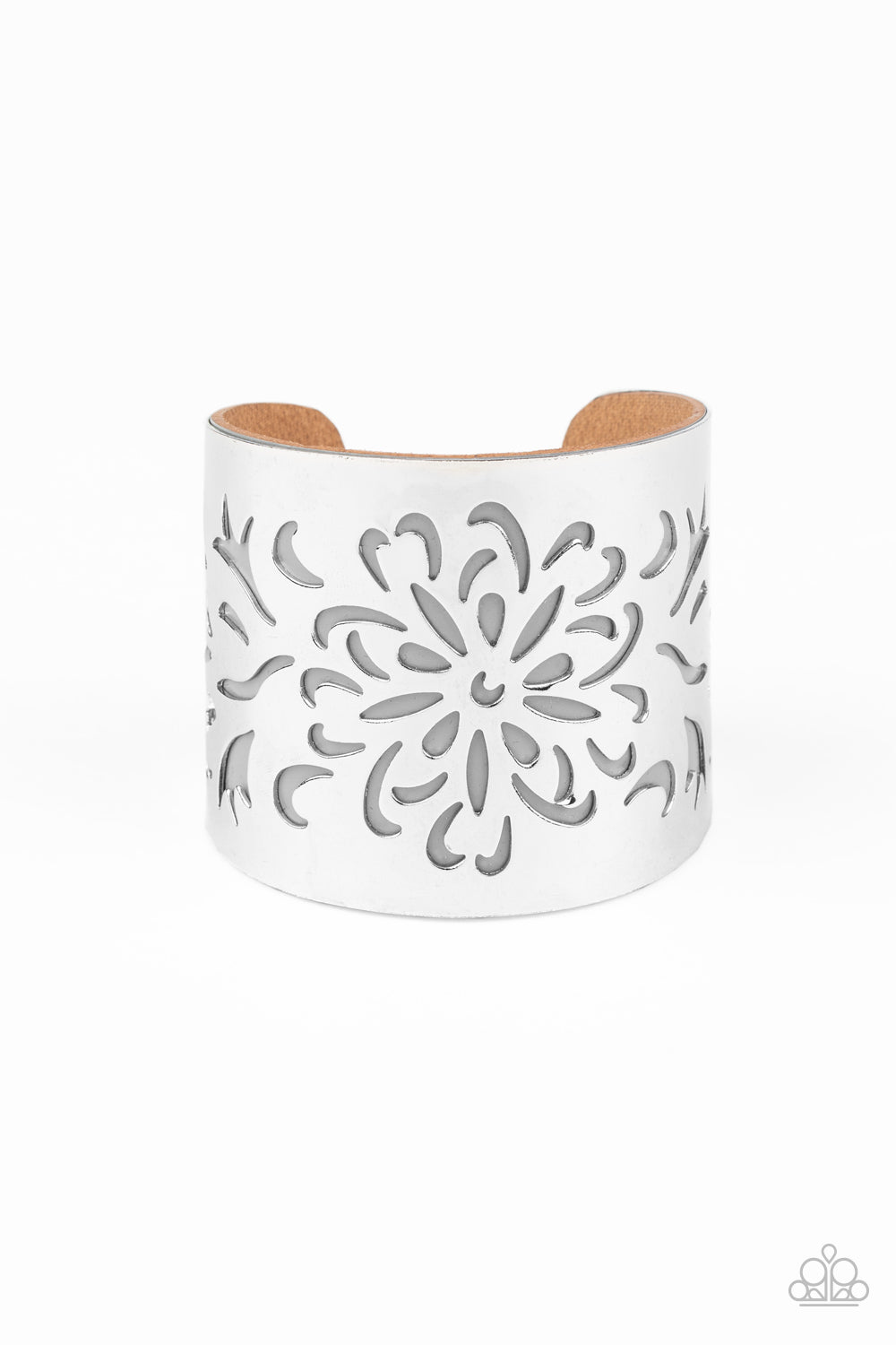Get Your Bloom On - silver - Paparazzi bracelet