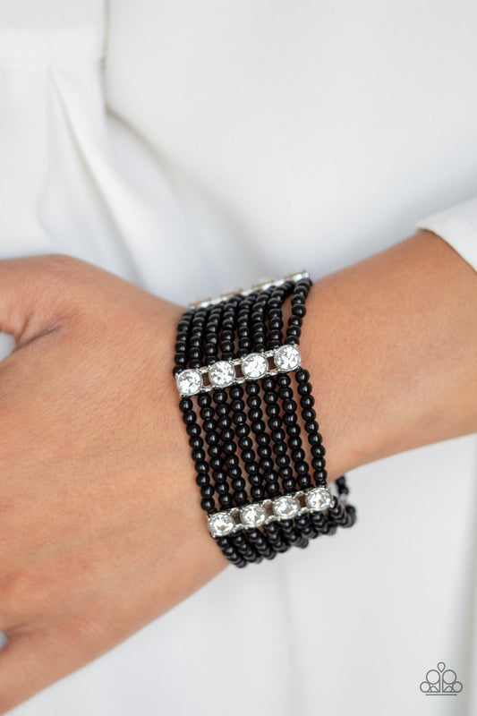 Get In Line-black-Paparazzi bracelet