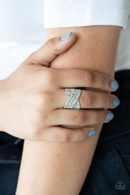 Girl Boss Glitter - white - Paparazzi ring