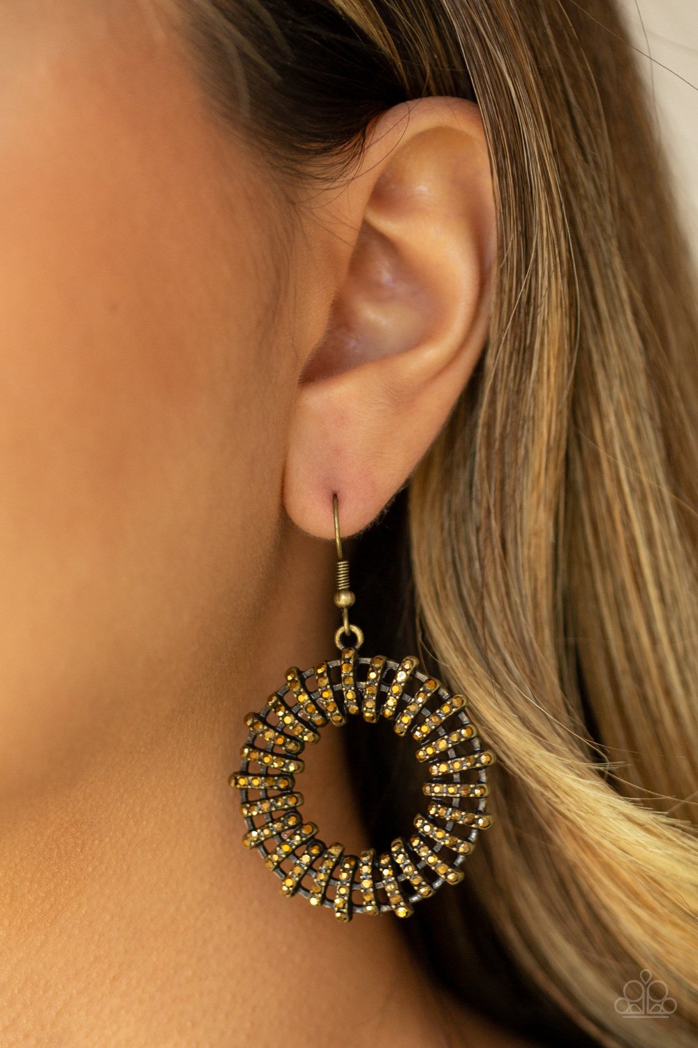 Girl of Your Gleams-brass-Paparazzi earrings