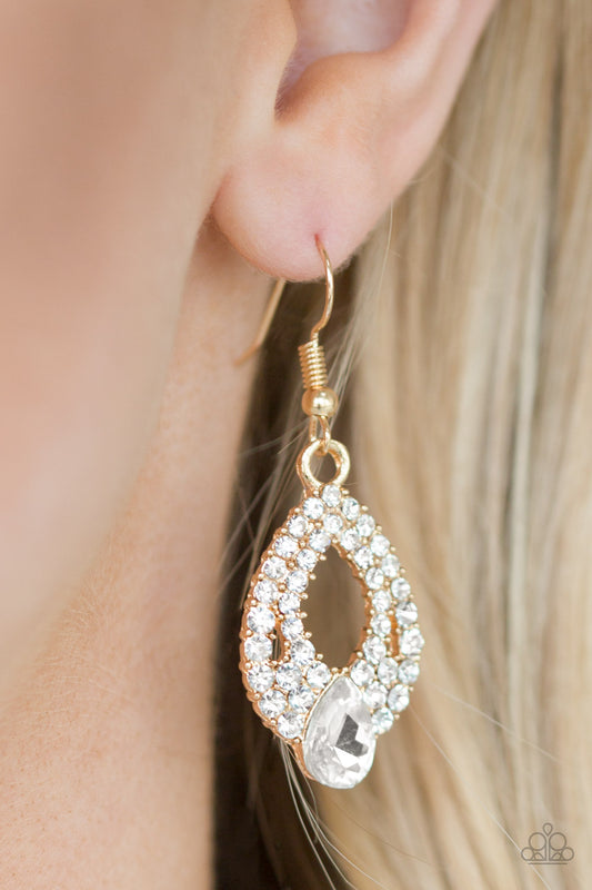 Glam Crush - gold - Paparazzi earrings