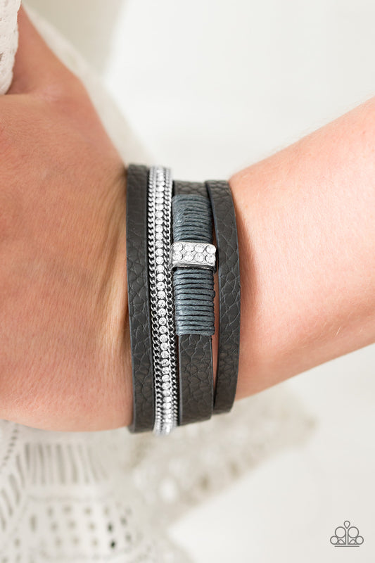 Glamour-azzi - silver - Paparazzi bracelet