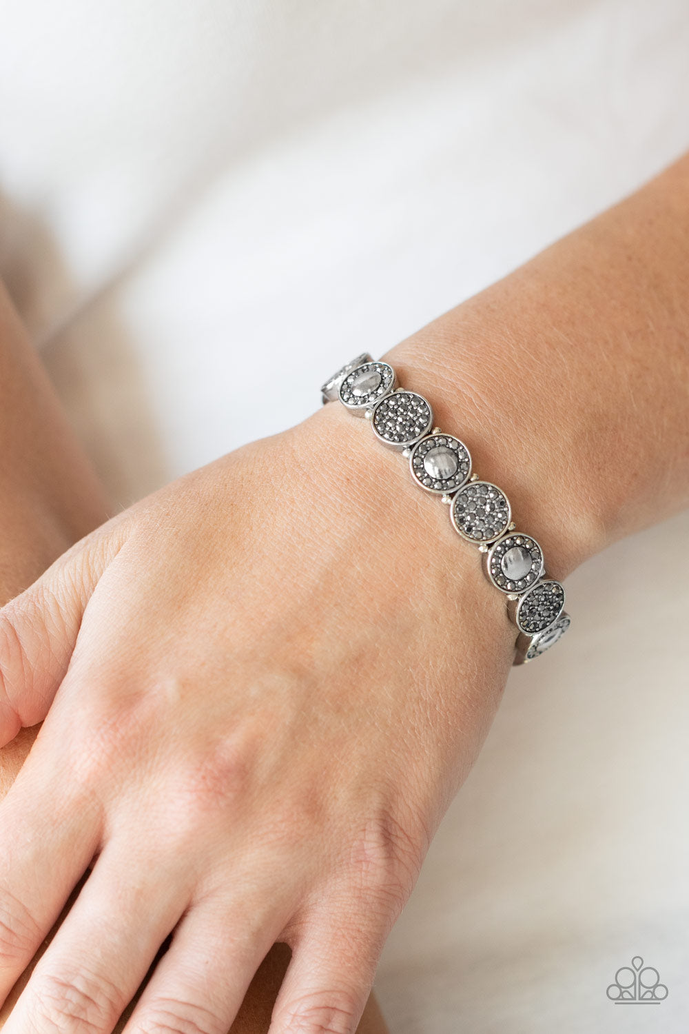 Glamour Garden - silver - Paparazzi bracelet