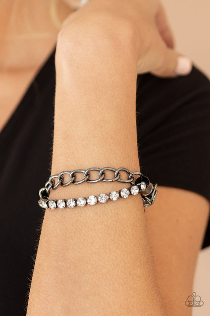 Glamour Grid - black - Paparazzi bracelet