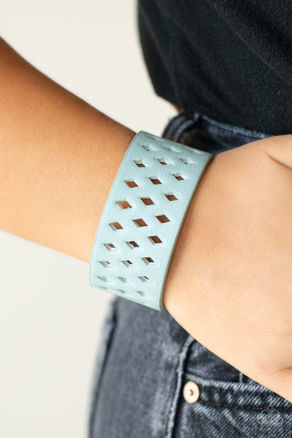 Glamp Champ - blue - Paparazzi bracelet