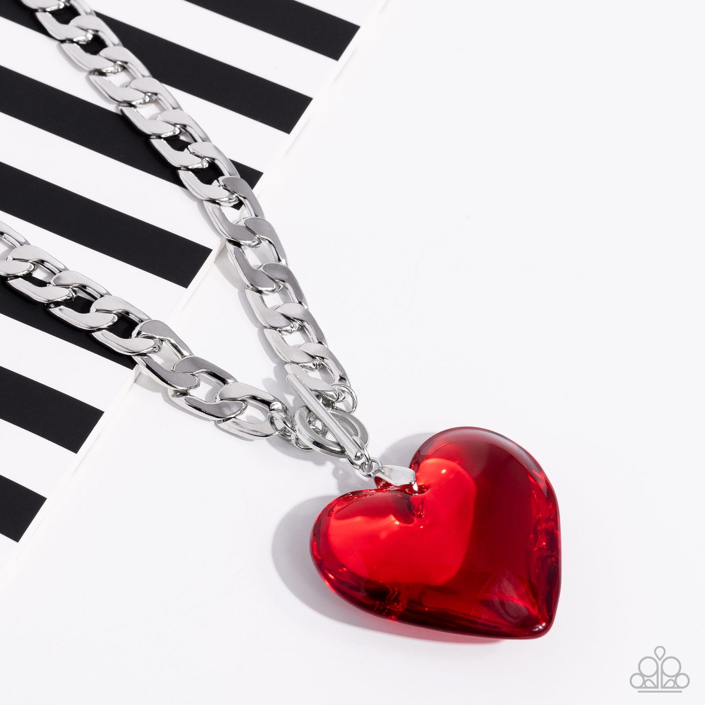 Glassy Hero - red - Paparazzi necklace