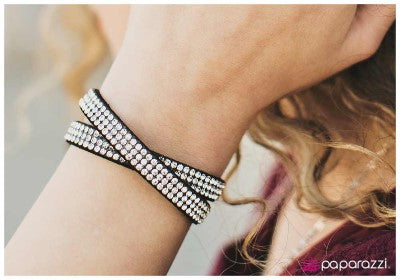 Glitter in my Veins - Paparazzi bracelet