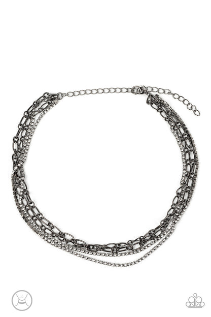 Glitter And Gossip - black - Paparazzi necklace