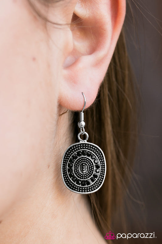 Glittery Beacons - Black - Paparazzi earrings