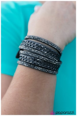 Glitz Blitz - Black - Paparazzi bracelet
