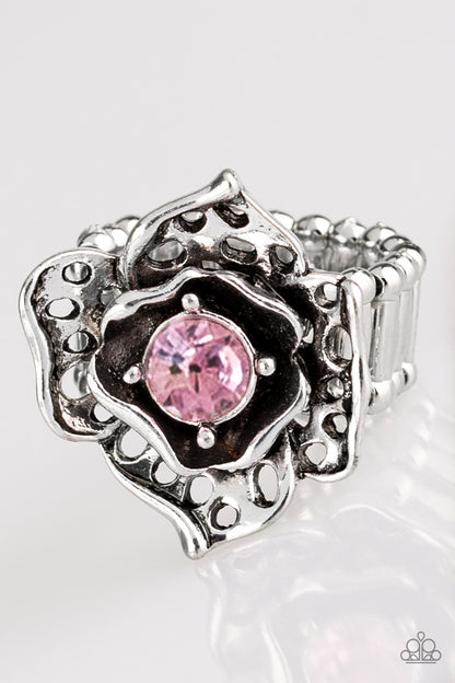 Glowing Gardens - pink - Paparazzi ring