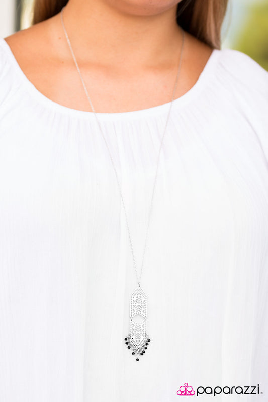 Go Your Own Way - Black - Paparazzi necklace