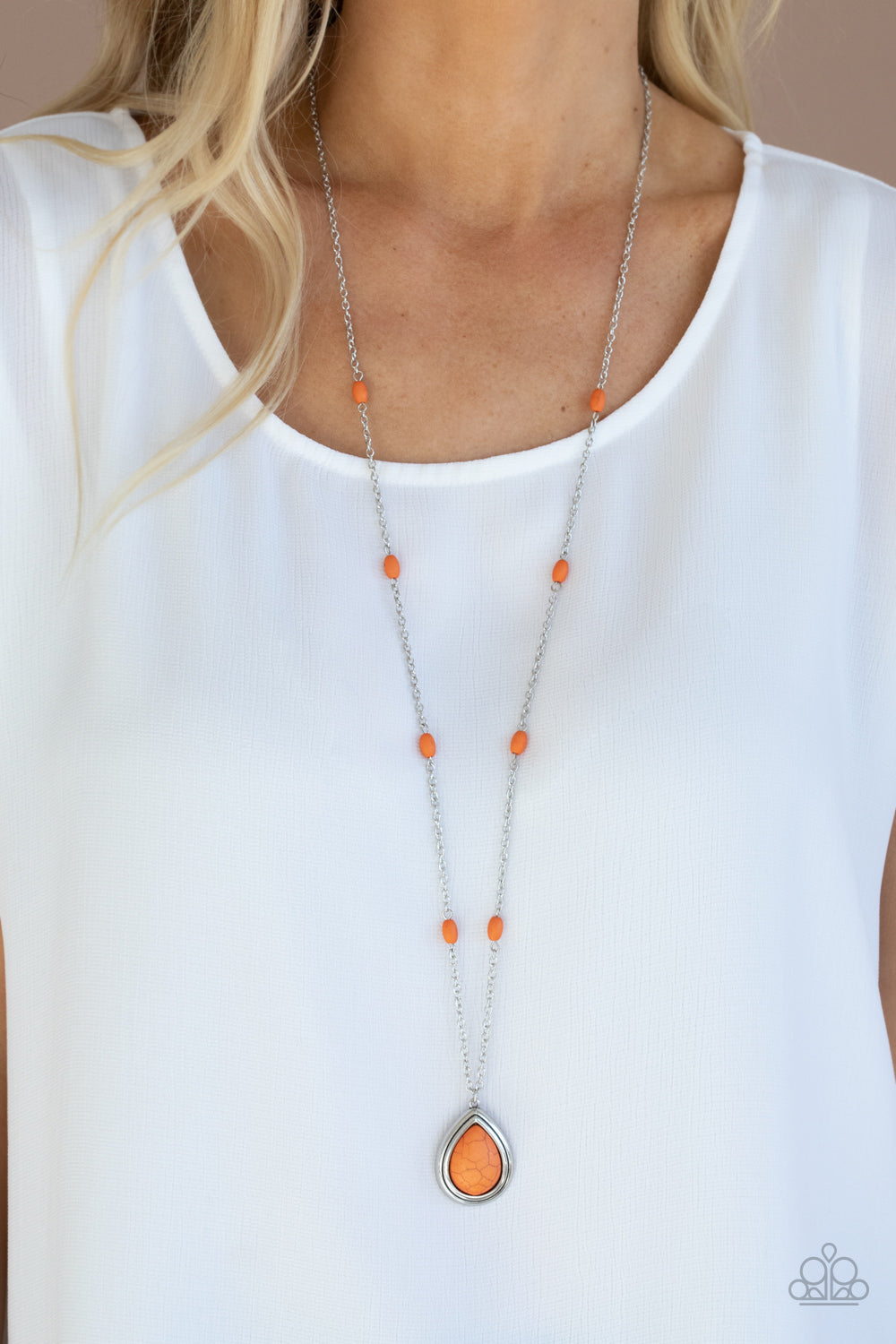 Go Tell It On The MESA - orange - Paparazzi necklace