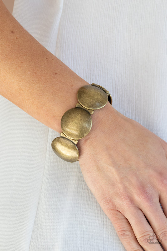 Going, Going, GONG! - brass - Paparazzi bracelet