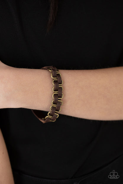 Gone Rogue - brass - Paparazzi bracelet