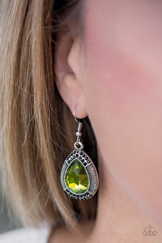Grandmaster Shimmer - green - Paparazzi earrings