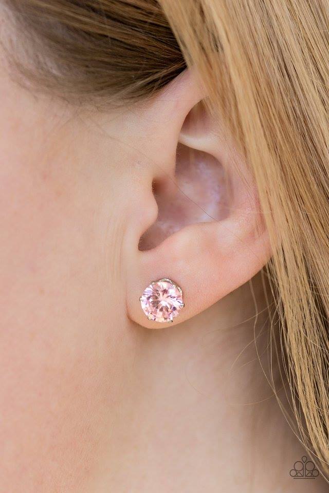 Greatest Treasure - pink - Paparazzi earrings