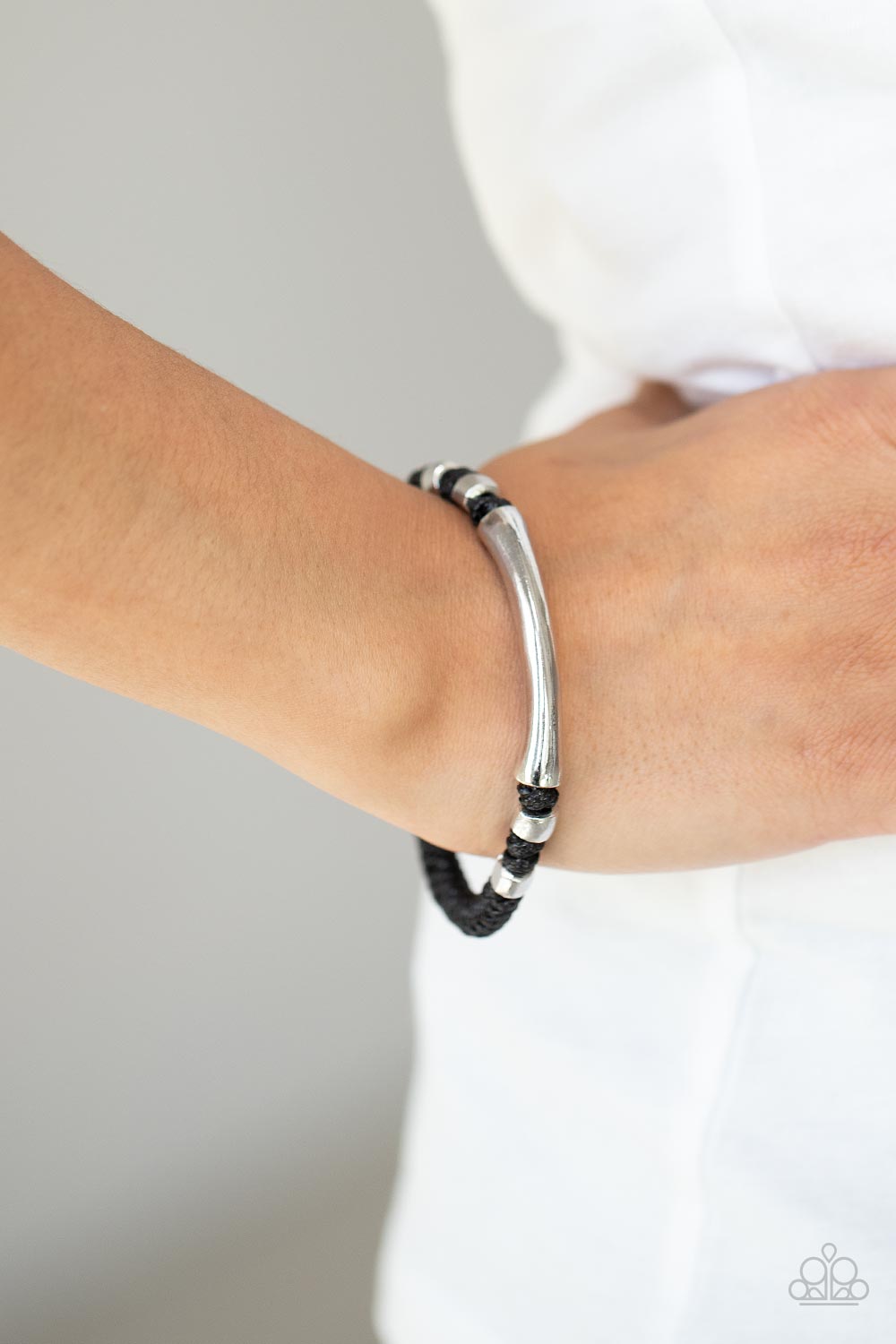 Grounded in Grit - black - Paparazzi bracelet