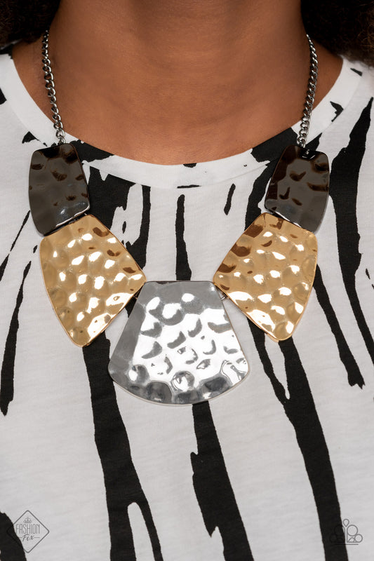 HAUTE Plates - multi - Paparazzi necklace