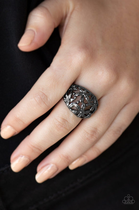 HAUTE Havana-black-Paparazzi ring