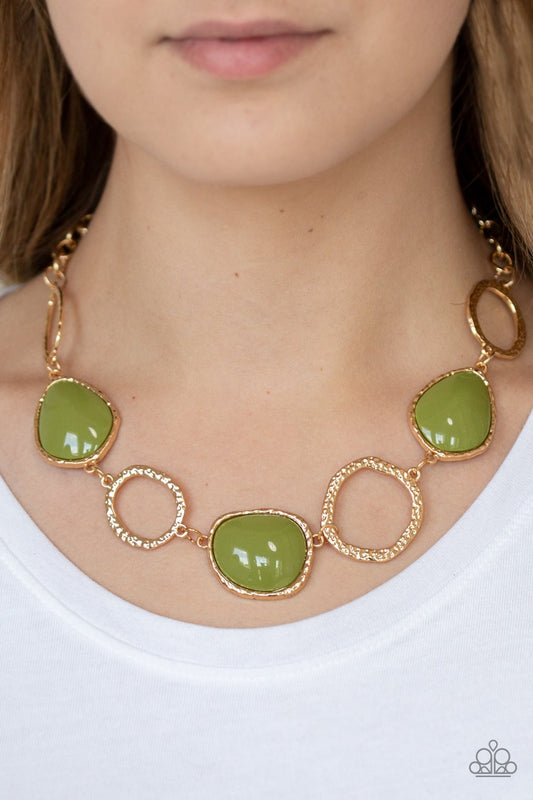 HAUTE Heirloom-green-Paparazzi necklace