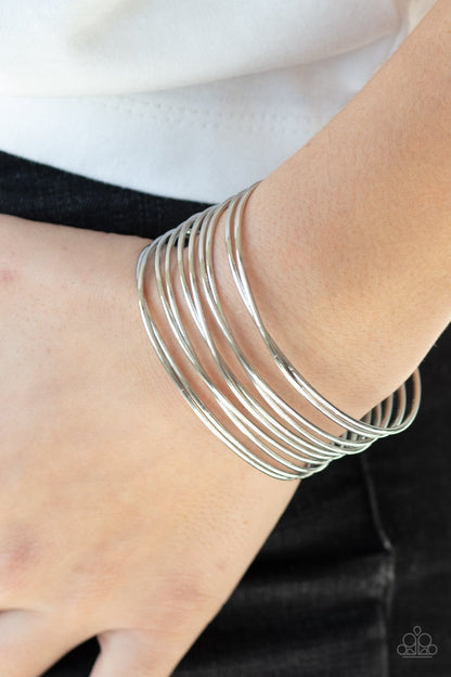 HAUTE Wired - silver - Paparazzi bracelet