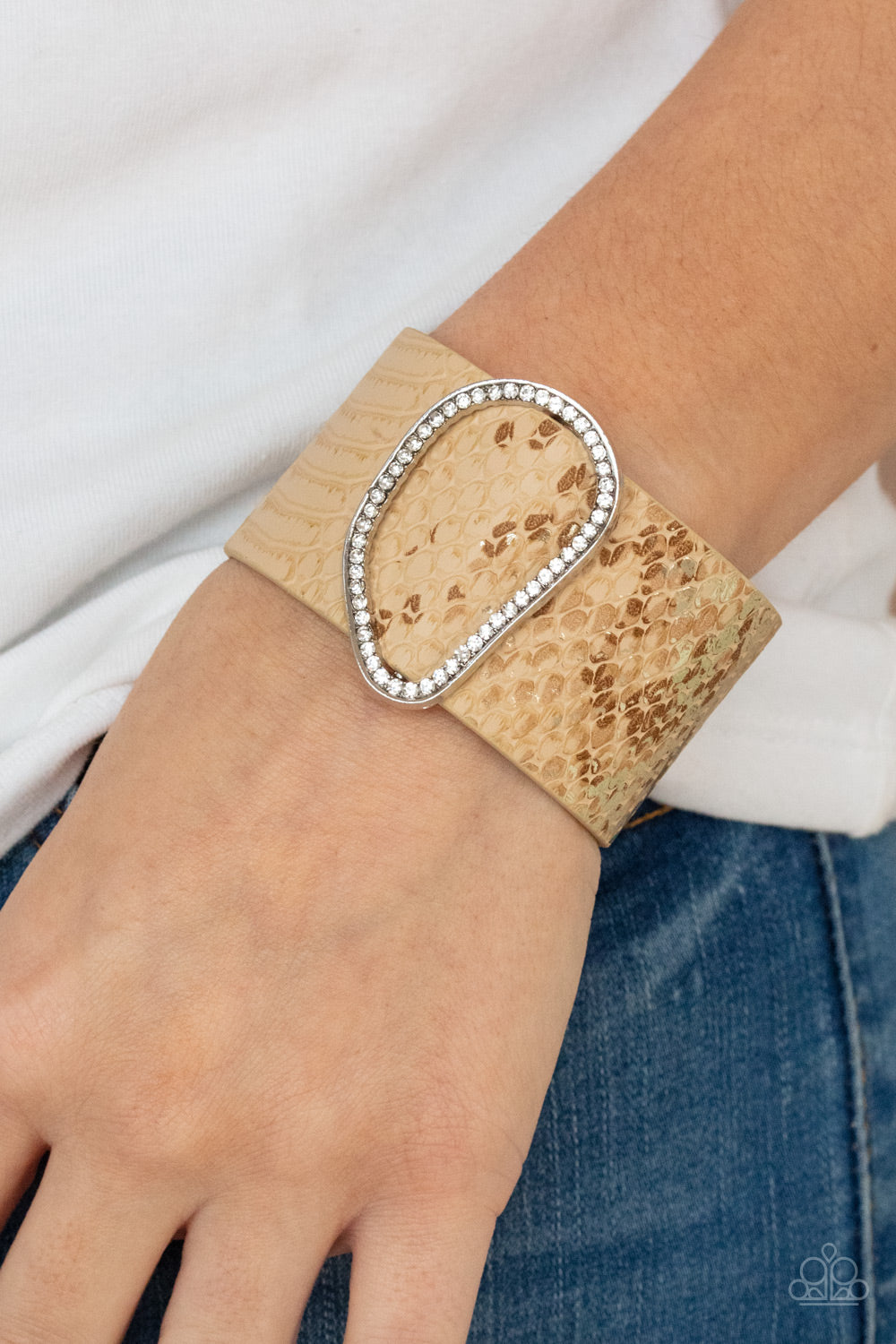 HISS-tory In The Making - brown - Paparazzi bracelet