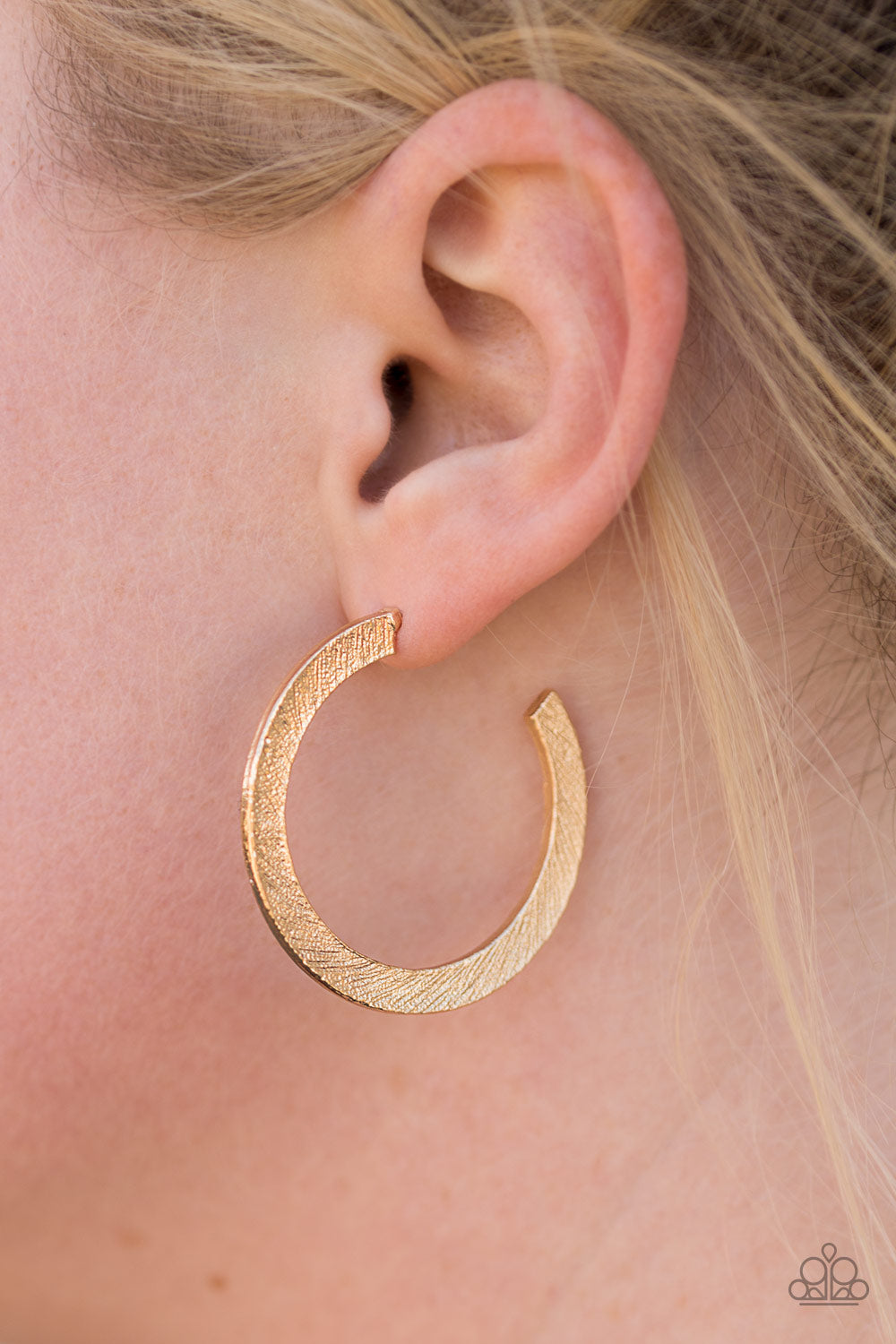 Haute Glam - gold - Paparazzi earrings