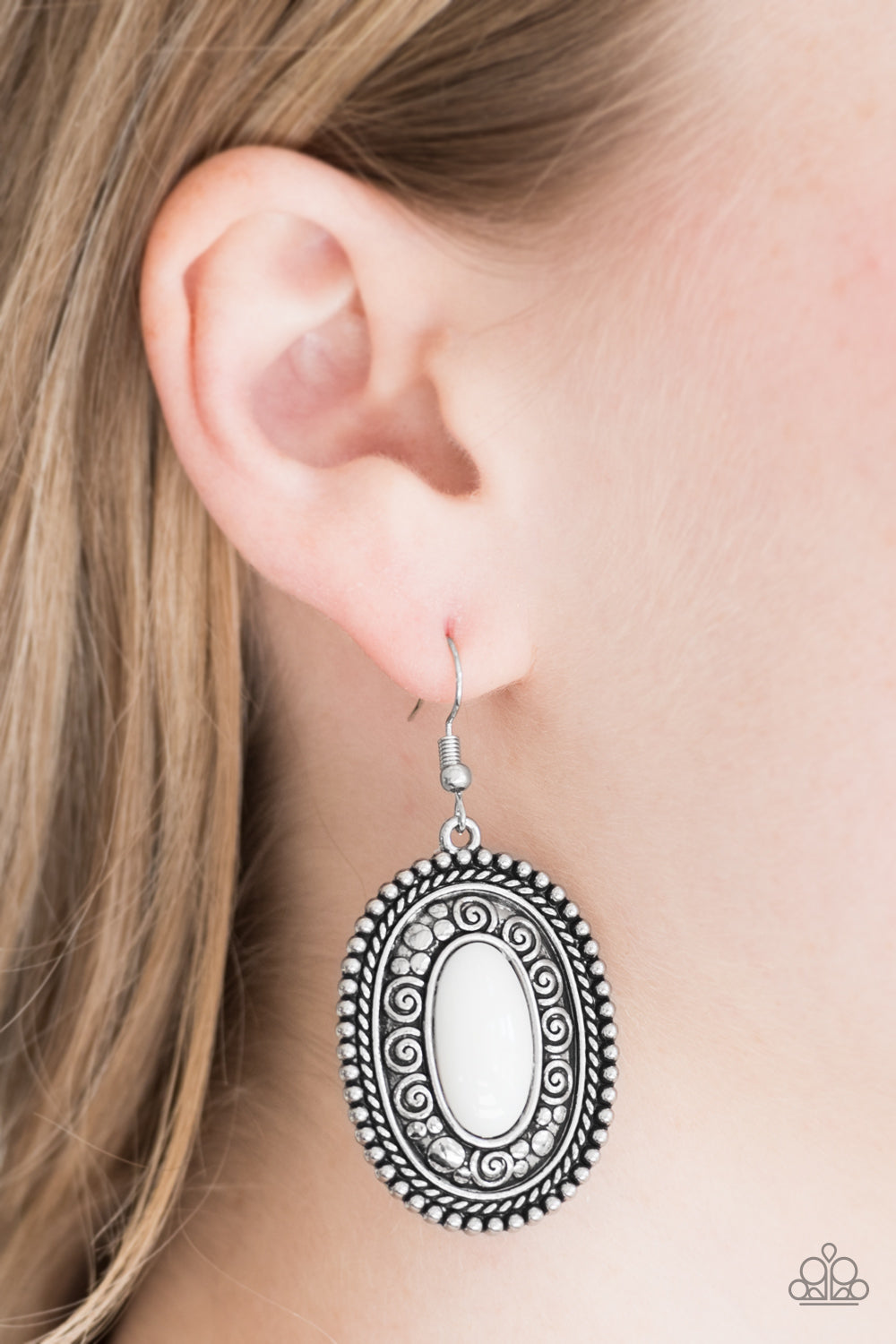 Haute Hacienda - white - Paparazzi earrings