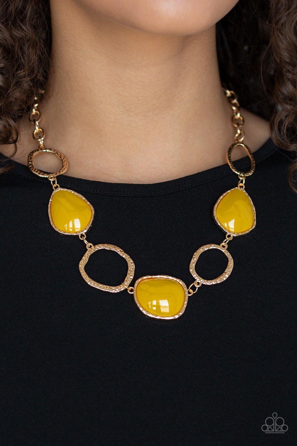 Haute Heirloom-yellow-Paparazzi necklace