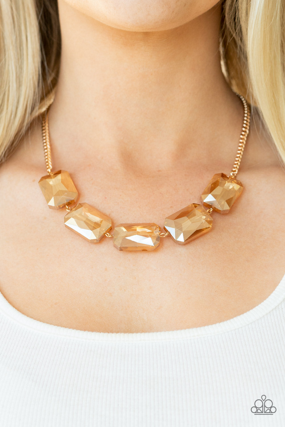 Heard It On The HEIR-Waves - gold - Paparazzi necklace