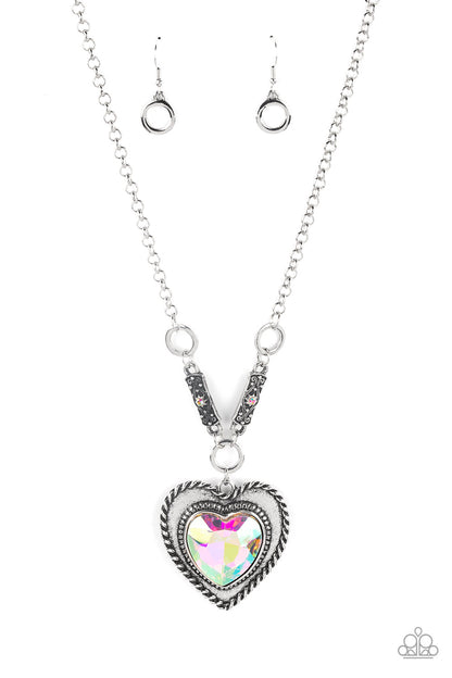 Heart Full of Fabulous - multi - Paparazzi necklace
