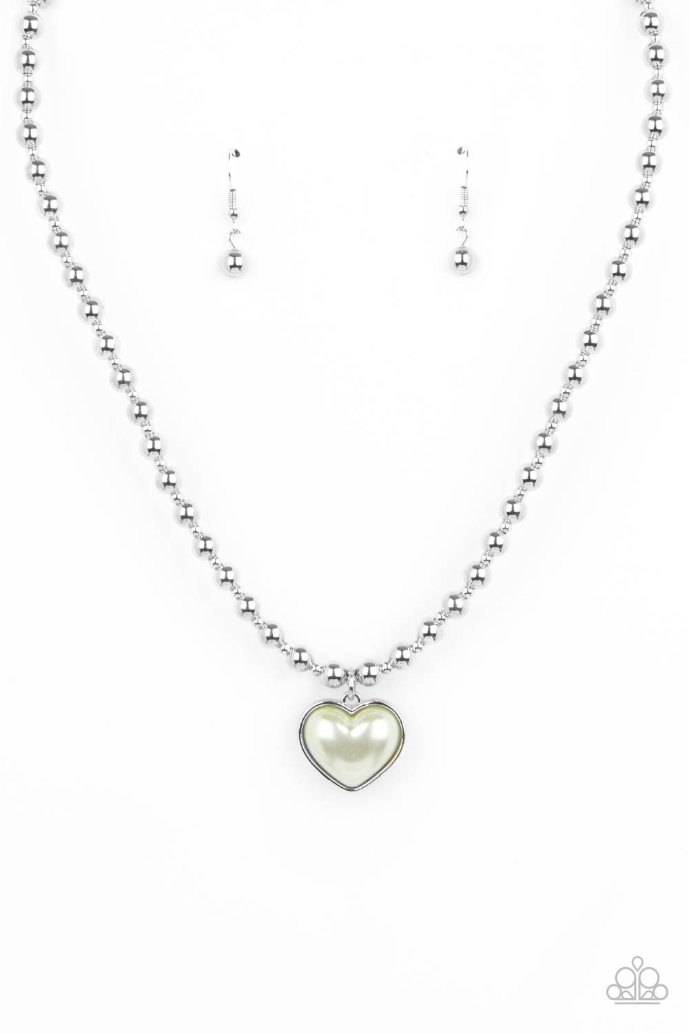 Heart Full of Fancy - green - Paparazzi necklace