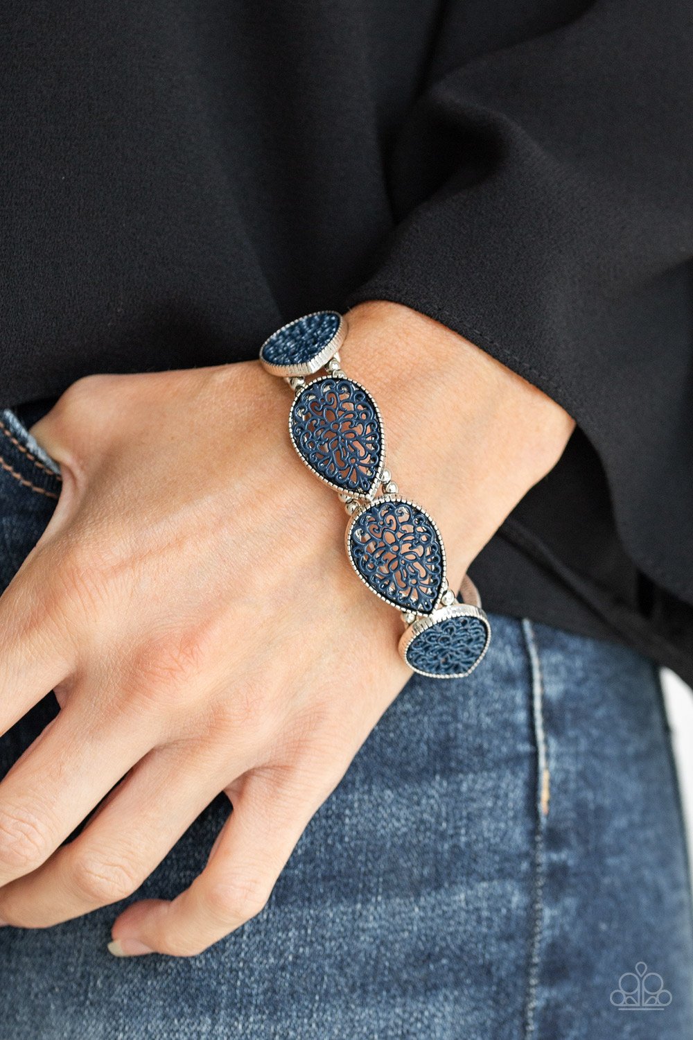 Heirloom Hunter-blue-Paparazzi bracelet