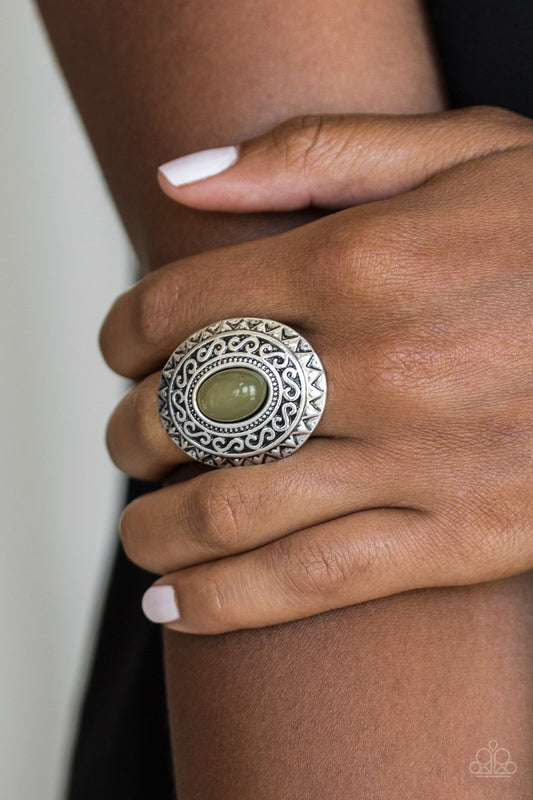 Hello Sunshine-green-Paparazzi ring