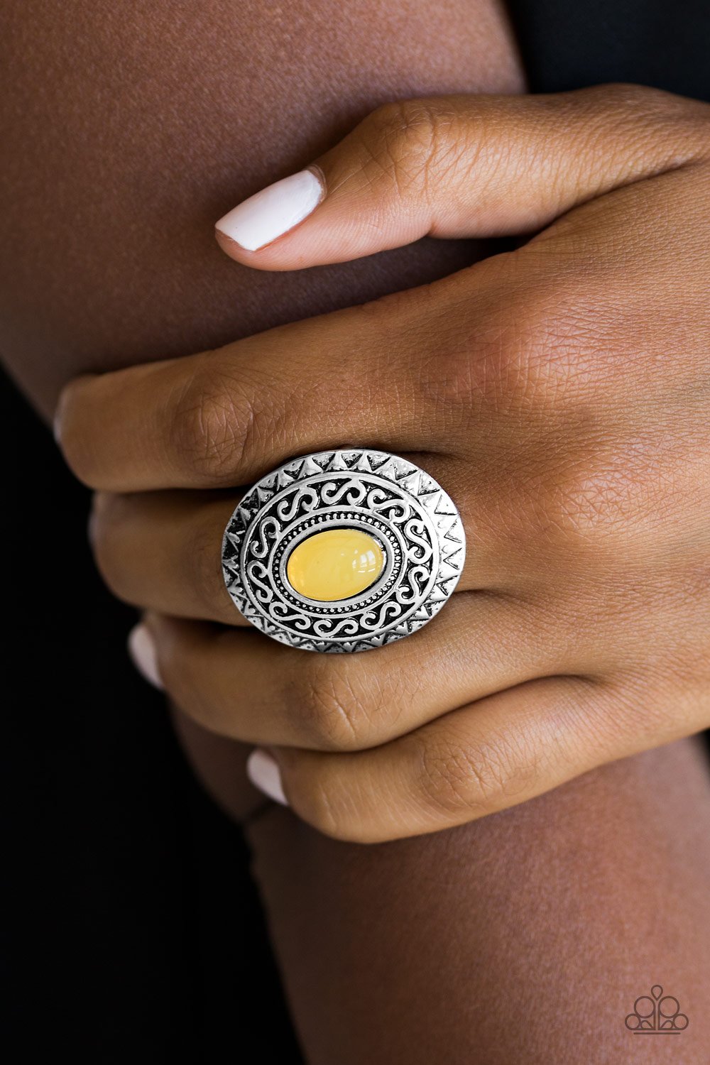 Hello Sunshine-yellow-Paparazzi ring