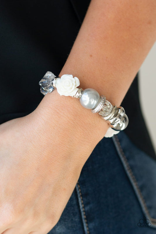 Here I Am - silver - Paparazzi bracelet
