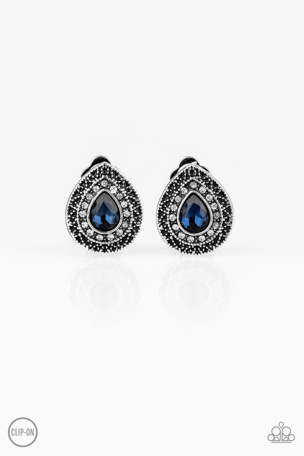 High Class Celebrity - blue - Paparazzi CLIP ON earrings