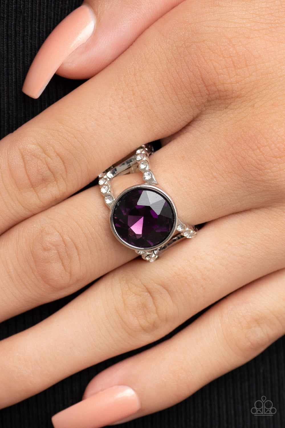 High Roller Sparkle - purple - Paparazzi ring