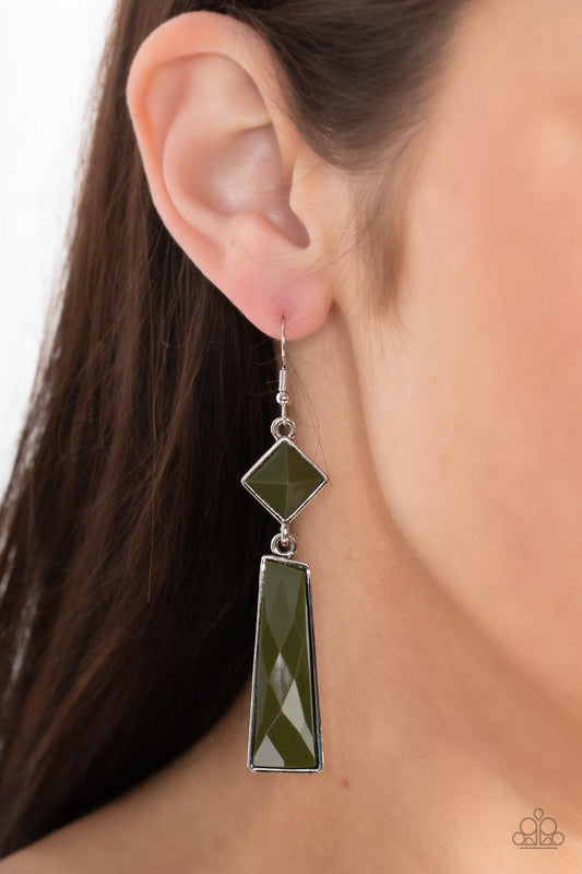 Hollywood Harmony - green - Paparazzi earrings