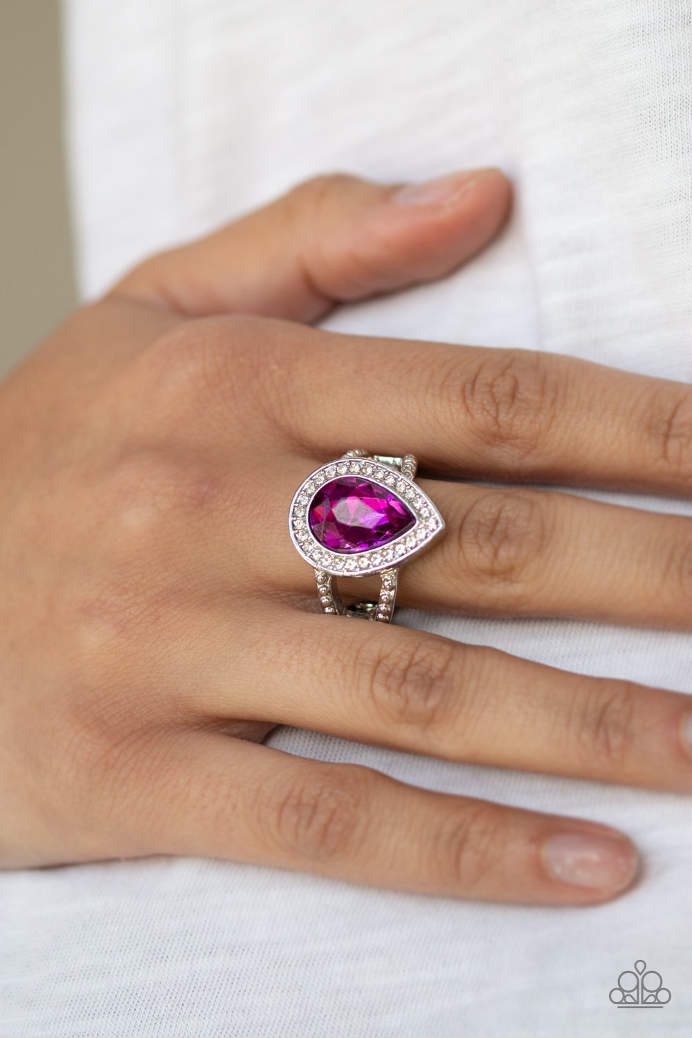 Hollywood Heirloom-pink-Paparazzi ring