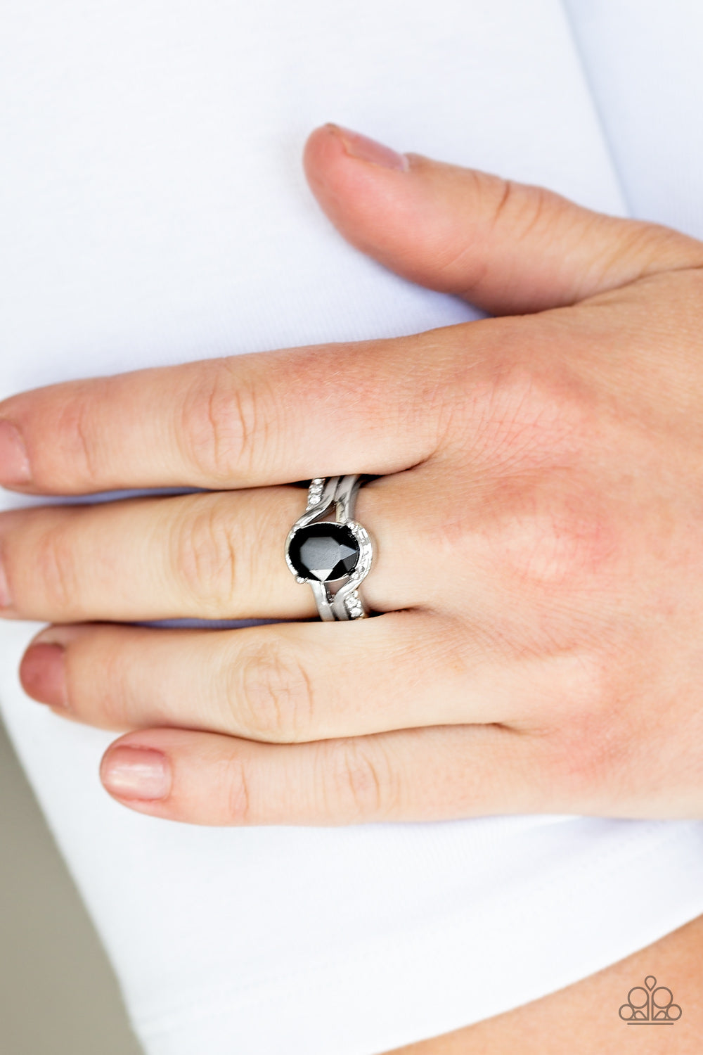 Home is Where the Castle Is - black - Paparazzi ring