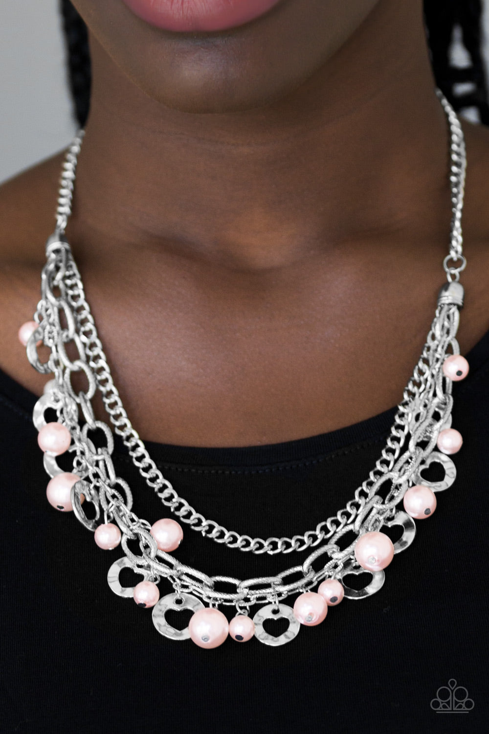 Hoppin Hearts - pink - Paparazzi necklace