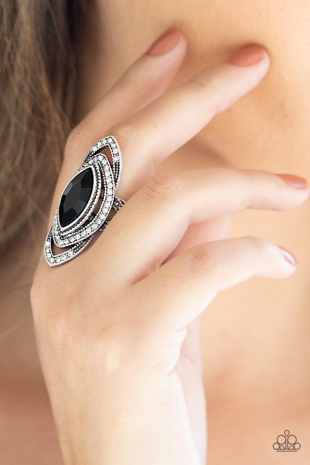 Hot Off the Empress - black - Paparazzi ring