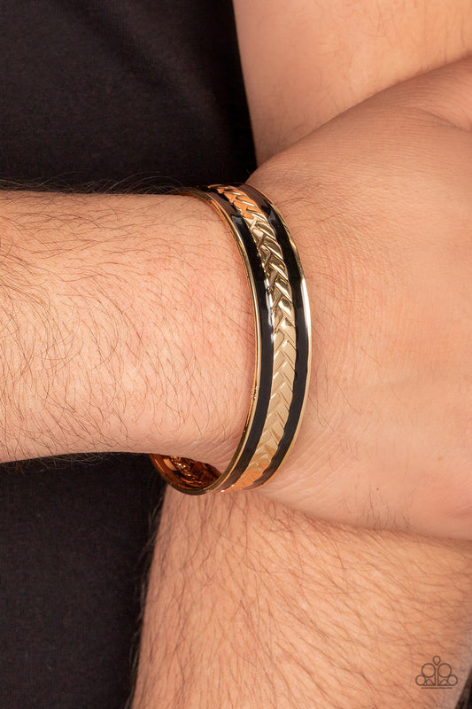 Hot on the TRAILBLAZER - gold - Paparazzi MENS bracelet