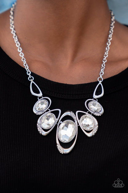 Hypnotic Twinkle - white - Paparazzi necklace
