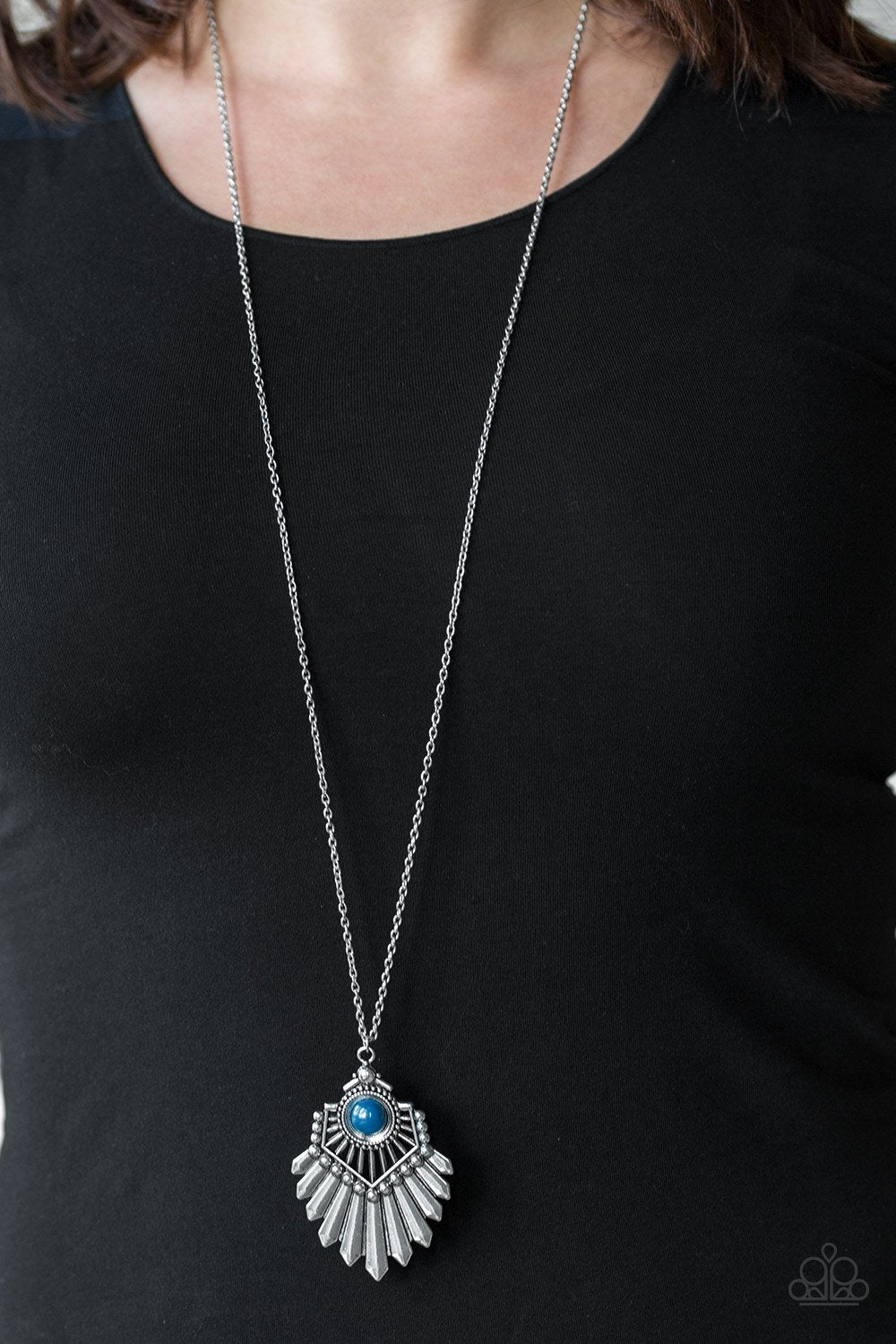 INDE-Pendant Idol - blue - Paparazzi necklace
