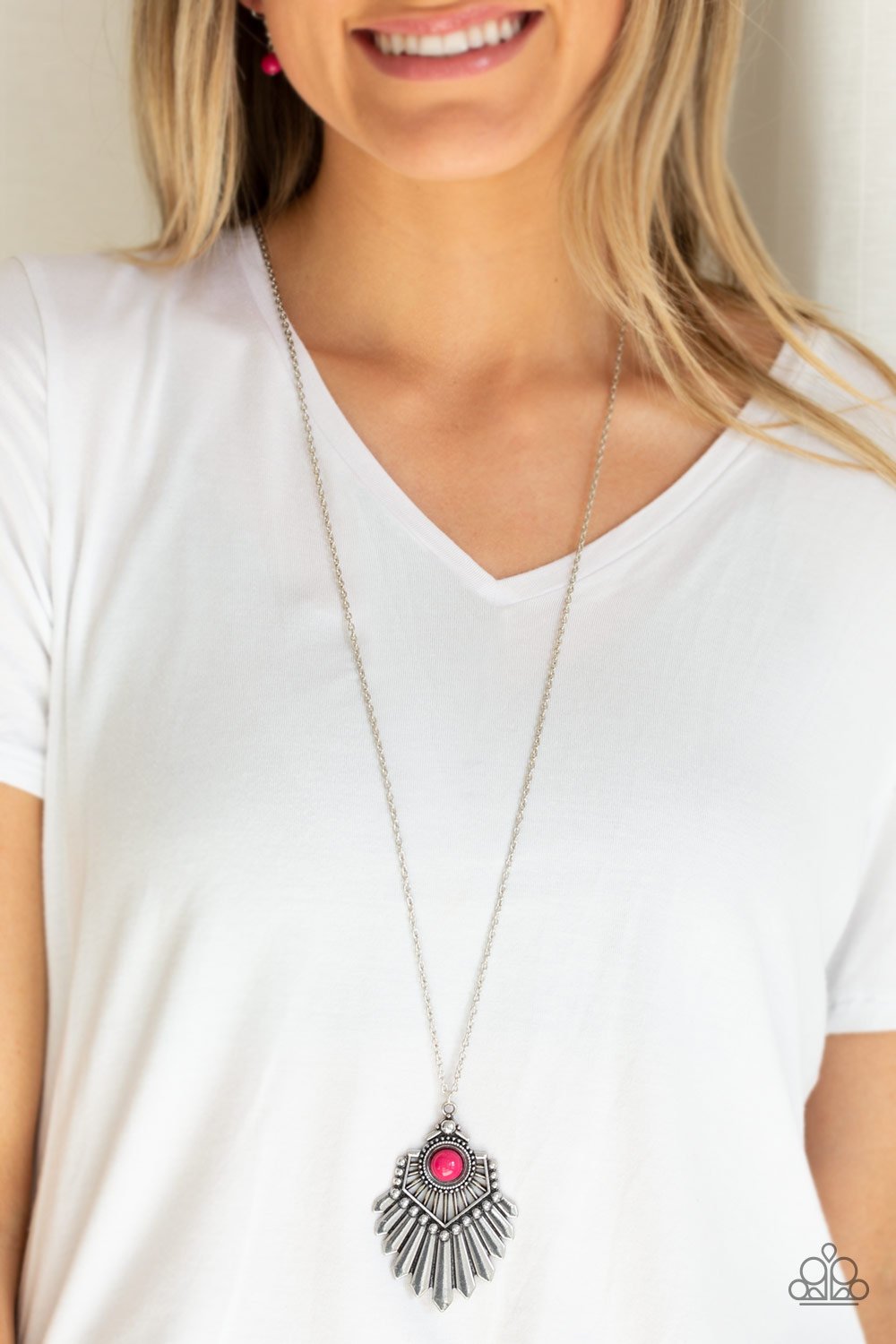 INDE-Pendant Idol - pink - Paparazzi necklace