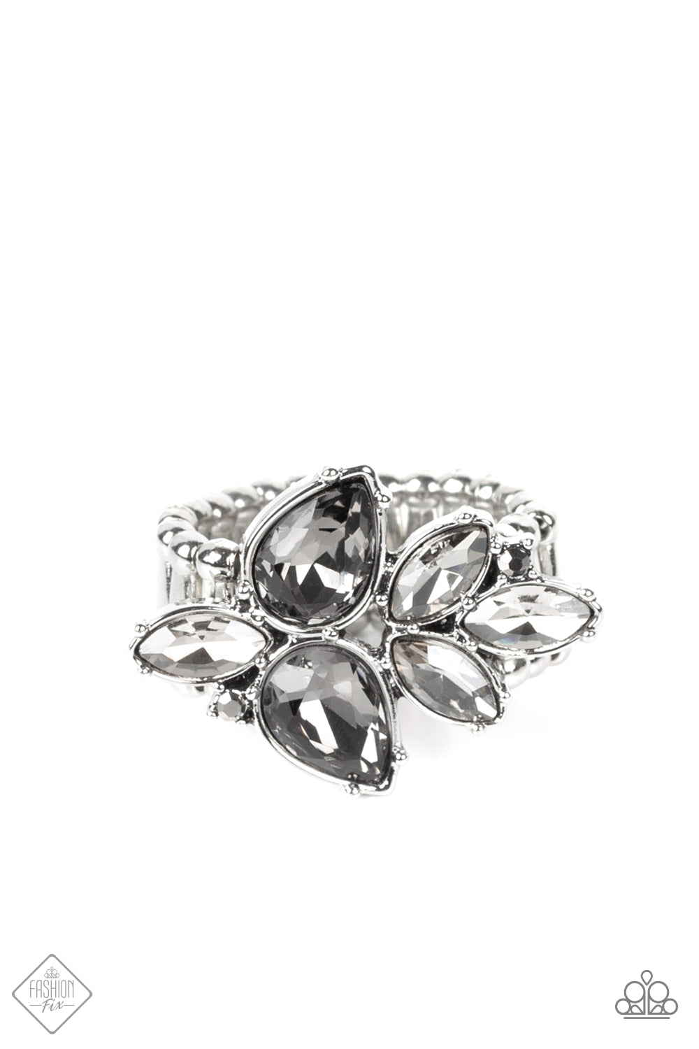 Ice-Cold Couture - silver - Paparazzi ring